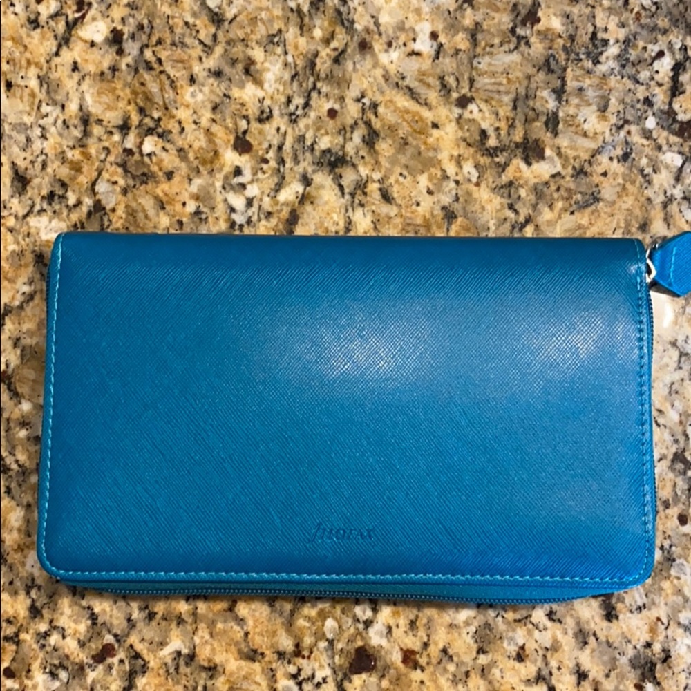 Filofax Saffiano Zip Organizer
